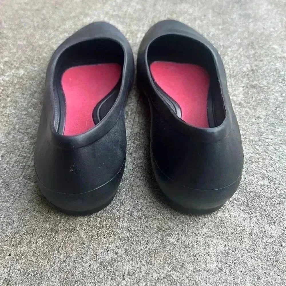 Crocs Lina Flats Black Comfort Shoes Women’s Size 9